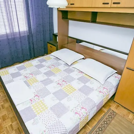 Danica Apartamento *