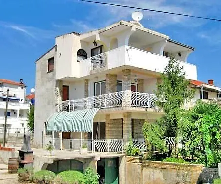 Danica Apartamento